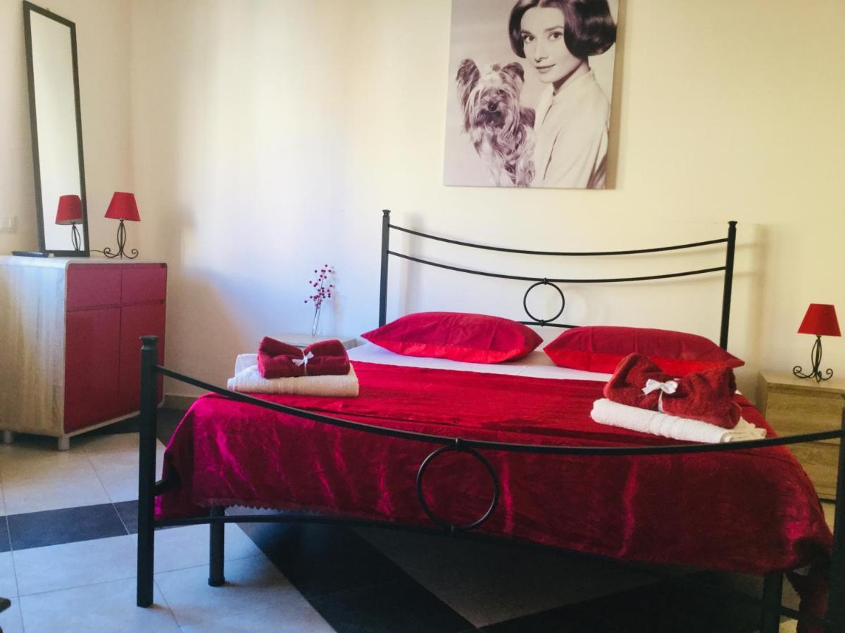 B & B Jasmine Santa Teresa Di Riva Luaran gambar