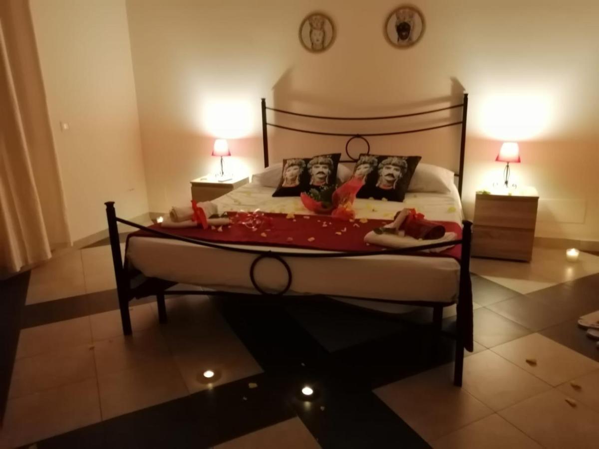 B & B Jasmine Santa Teresa Di Riva Luaran gambar