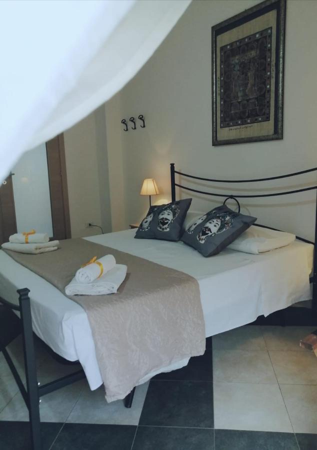 B & B Jasmine Santa Teresa Di Riva Luaran gambar