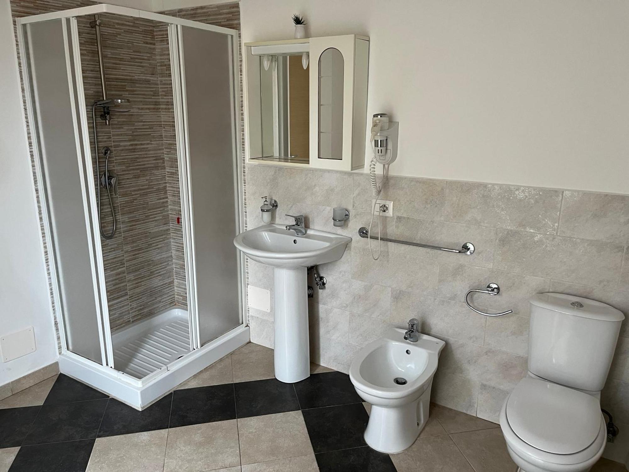 B & B Jasmine Santa Teresa Di Riva Luaran gambar