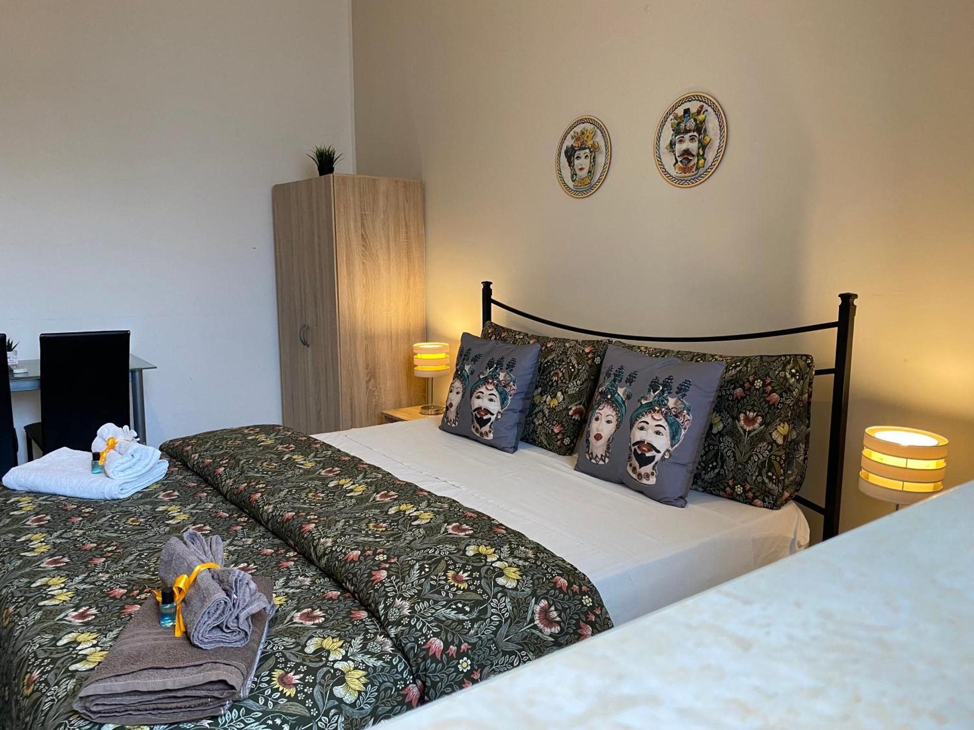 B & B Jasmine Santa Teresa Di Riva Luaran gambar